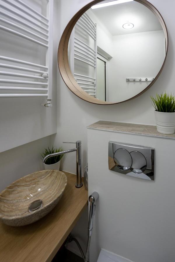 Metropole Apartments Studio City Bukarest Eksteriør billede