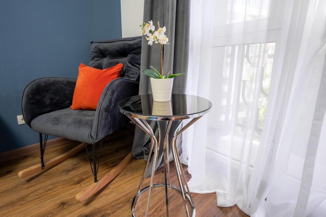 Metropole Apartments Studio City Bukarest Eksteriør billede